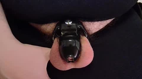 Snapshot of cock_locked chatting on 12.09.24 Locked online show from 12.09.24