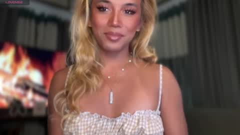 Snapshot of cockprincess_dianna chatting on 11.14.25 PrincessDianna IslandGirl CUMSHOW in PVT and PASSWORDSHOW online show from 11.14.25