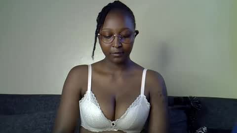 Coco online show from 04.15.26