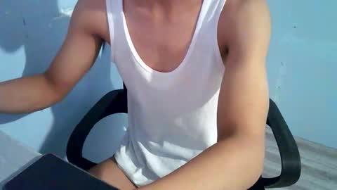 cocola000 online show from 10.23.25