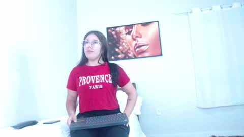 Snapshot of coconutt_oil chatting on 02.09.26 coconutt_oil online show from 02.09.26