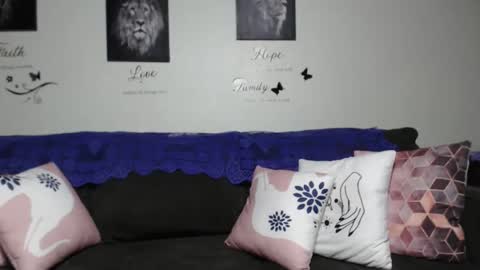 Snapshot of cocoscreamy chatting on 03.27.26 CocosCreamy online show from 03.27.26