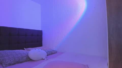 Snapshot of cocovolkovva chatting on 03.12.25 cocovolkovva online show from 03.12.25