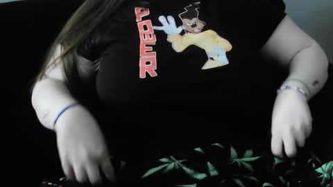 Snapshot of codieraye chatting on 10.31.25 TheGoddessCodie online show from 10.31.25