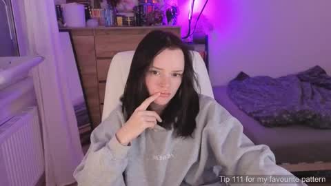 Olivia online show from 03.04.26