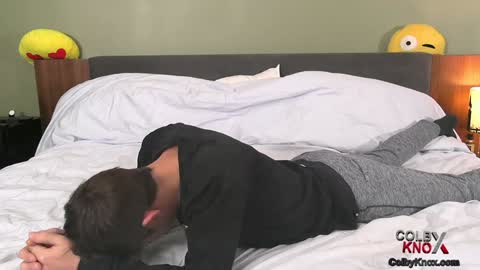 Snapshot of colbyknox chatting on 12.28.24 colbyknox online show from 12.28.24