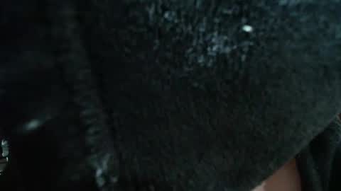 colchuck online show from 09.24.25