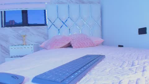 colett online show from 10.31.25