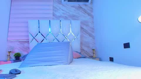 colett online show from 02.26.26