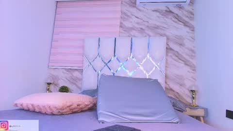 colett online show from 04.18.26