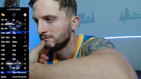 Snapshot of colin_hopex chatting on 10.04.25 colin hopex  online show from 10.04.25