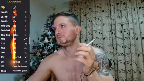 Snapshot of colin_hopex chatting on 12.04.25 colin hopex online show from 12.04.25