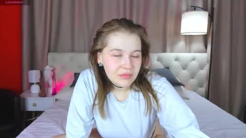 Collen Mon Tue Wed Thu Fri GMT 3 0300am - 0900am  online show from 02.07.26