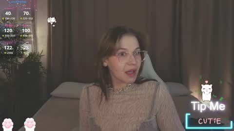 Collen Mon Tue Wed Thu Fri GMT 3 0300am - 0900am  online show from 03.24.26