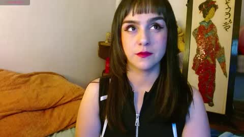 Collette online show from 12.22.25