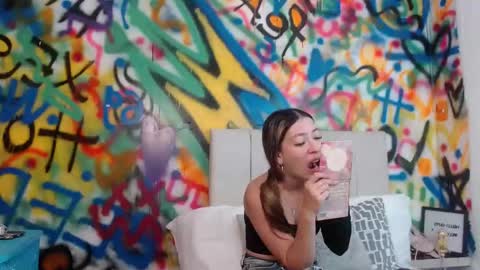 Snapshot of collins_aria chatting on 02.20.26 valentina online show from 02.20.26