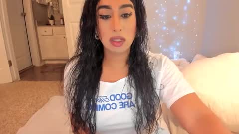    ........ Instagram  Lorysexys online show from 03.10.26