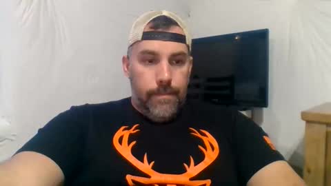 Snapshot of coloradoguy36 chatting on 11.19.25 Just me online show from 11.19.25