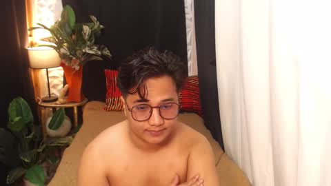 Snapshot of colossalboy chatting on 01.07.25 Sunny online show from 01.07.25