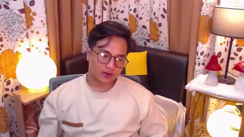 Snapshot of colossalboy chatting on 01.17.25 Sunny online show from 01.17.25