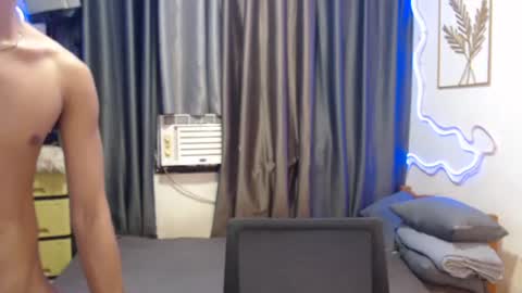 come_wet_me online show from 05.28.26