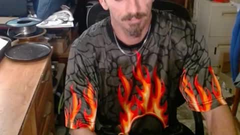 Nelson or ComicKing and sometime Peachy143 online show from 02.19.25