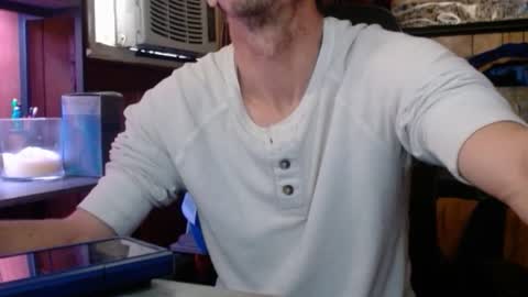 Nelson or ComicKing and sometime Peachy143 online show from 12.20.25