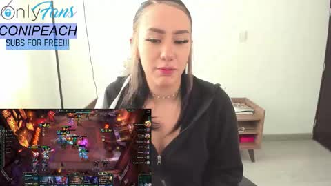 Snapshot of conipeach chatting on 12.13.25 Nicole independent model 6am-1pm online show from 12.13.25