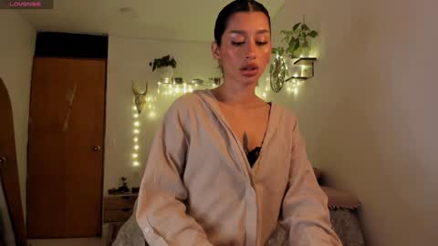 Snapshot of connie_deep chatting on 01.13.25 connie online show from 01.13.25