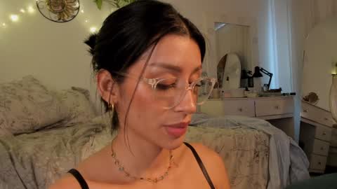 Snapshot of connie_deep chatting on 02.08.25 connie online show from 02.08.25