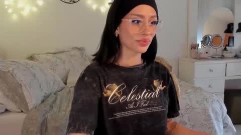 Snapshot of connie_deep chatting on 02.09.25 connie online show from 02.09.25