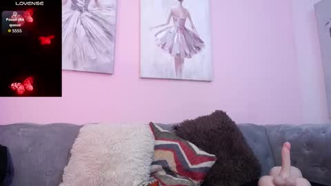 Connie online show from 11.18.25