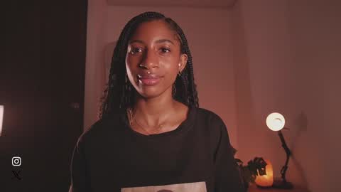   independent model online show from 12.14.24