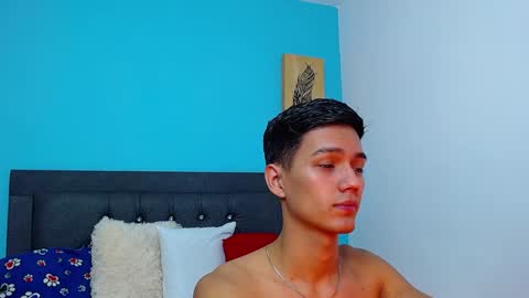 Snapshot of connor_garrett chatting on 12.21.24 Connor online show from 12.21.24