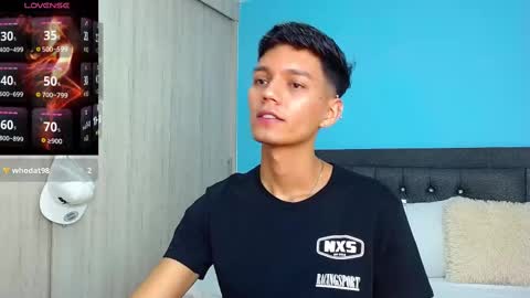 Snapshot of connor_garrett chatting on 02.18.25 Connor online show from 02.18.25