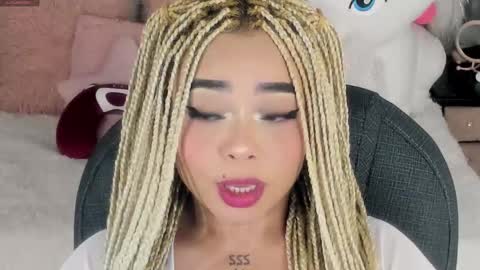 Snapshot of conny_curly chatting on 02.17.26 Conny online show from 02.17.26