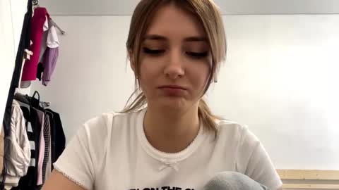 Amelia online show from 02.14.26