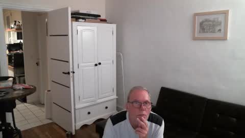 Cool online show from 05.10.26