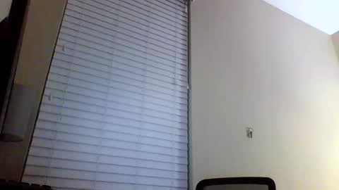 cooldude122222 online show from 02.13.25