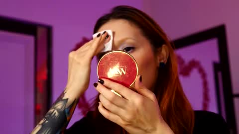 Ginger The Cringer online show from 10.10.25