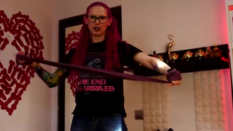 Ginger The Cringer online show from 04.26.26