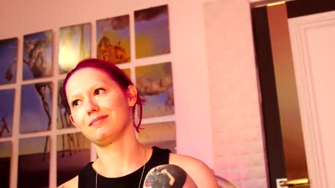 Ginger The Cringer online show from 06.16.26