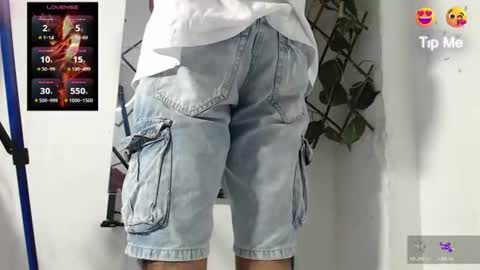 Snapshot of cooper_shiroo chatting on 06.16.26 shiro online show from 06.16.26