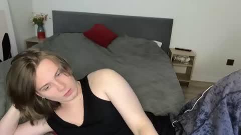 Snapshot of cooperfuzz chatting on 06.17.26 Nick online show from 06.17.26