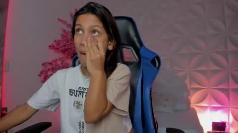  CORA  online show from 11.08.25