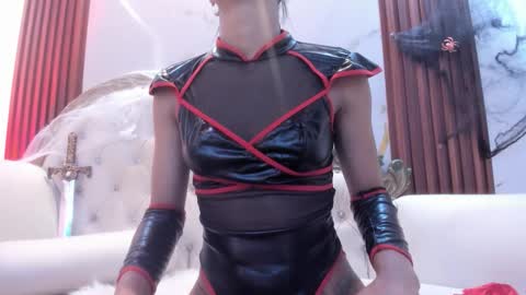 Snapshot of coraliebronson chatting on 10.22.25 Coralie Bronson online show from 10.22.25