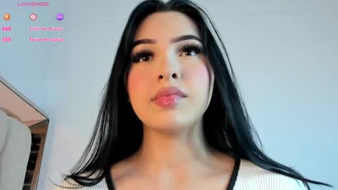 Snapshot of coraline__clark chatting on 02.26.25 online show from 02.26.25