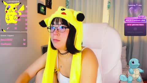 Snapshot of coralinericce_ chatting on 12.30.24 Coral Stefani online show from 12.30.24