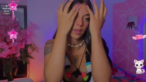 Snapshot of coralrigan chatting on 11.21.25 Coral online show from 11.21.25