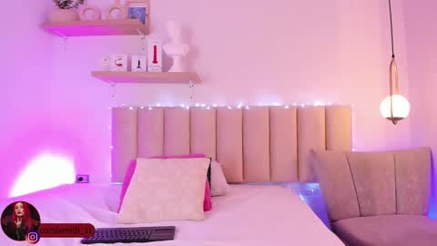 Coral Smith online show from 02.28.25